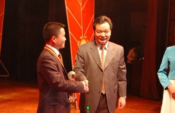 嘉和集团董事长荣获丽江市第四届十大杰出青年荣誉称号