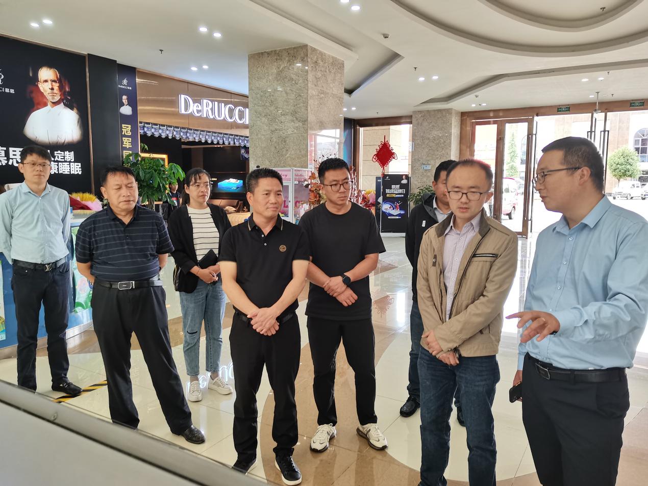 丽江市商务局领导一行莅临嘉和集团调研考察
