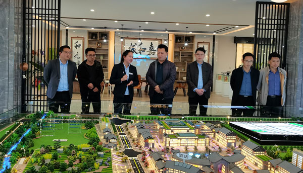 玉龙县委组织部、工信党工委领导一行视察嘉和集团党建工作
